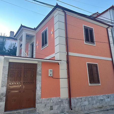 Vila Alba 1 Korce Exterior foto